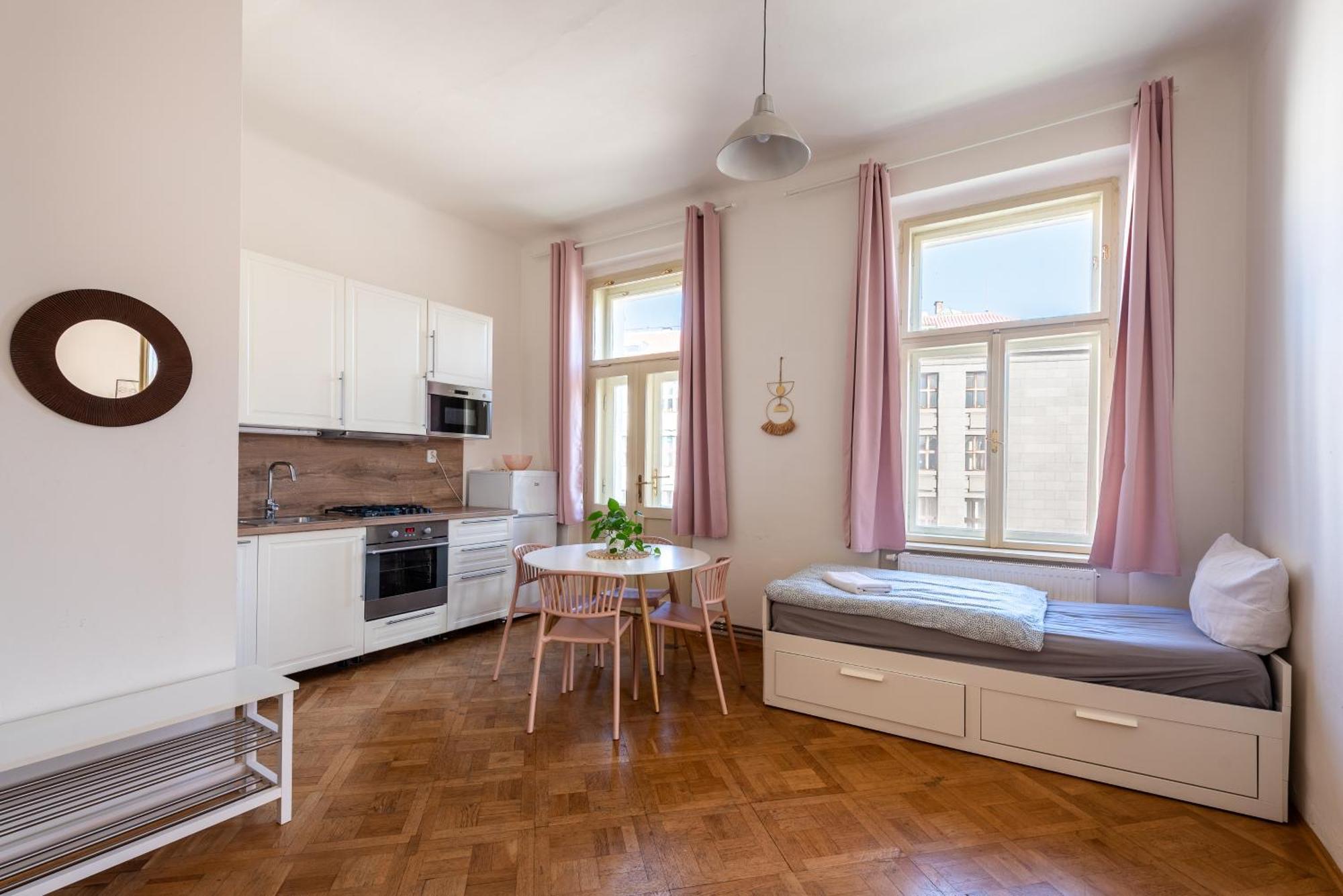פראג Tesnov Residence Apartments מראה חיצוני תמונה